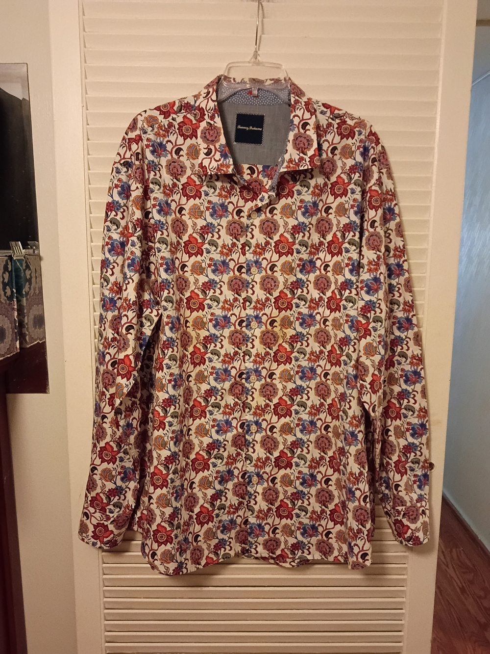 Tommy Bahama Cream Floral Button-Down Shirt with Purple and Red Accents - Picture 3 of 9